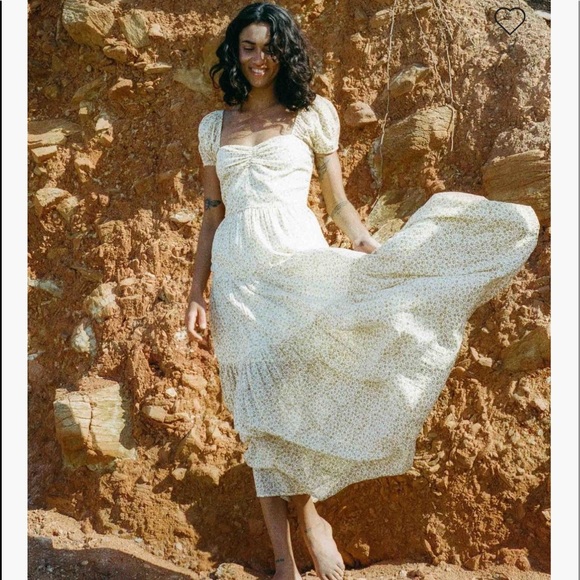 Billabong Dresses & Skirts - Billabong 🌴 Sunrise Maxi Dress